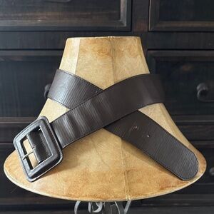 Women’s Brown Leather Belt